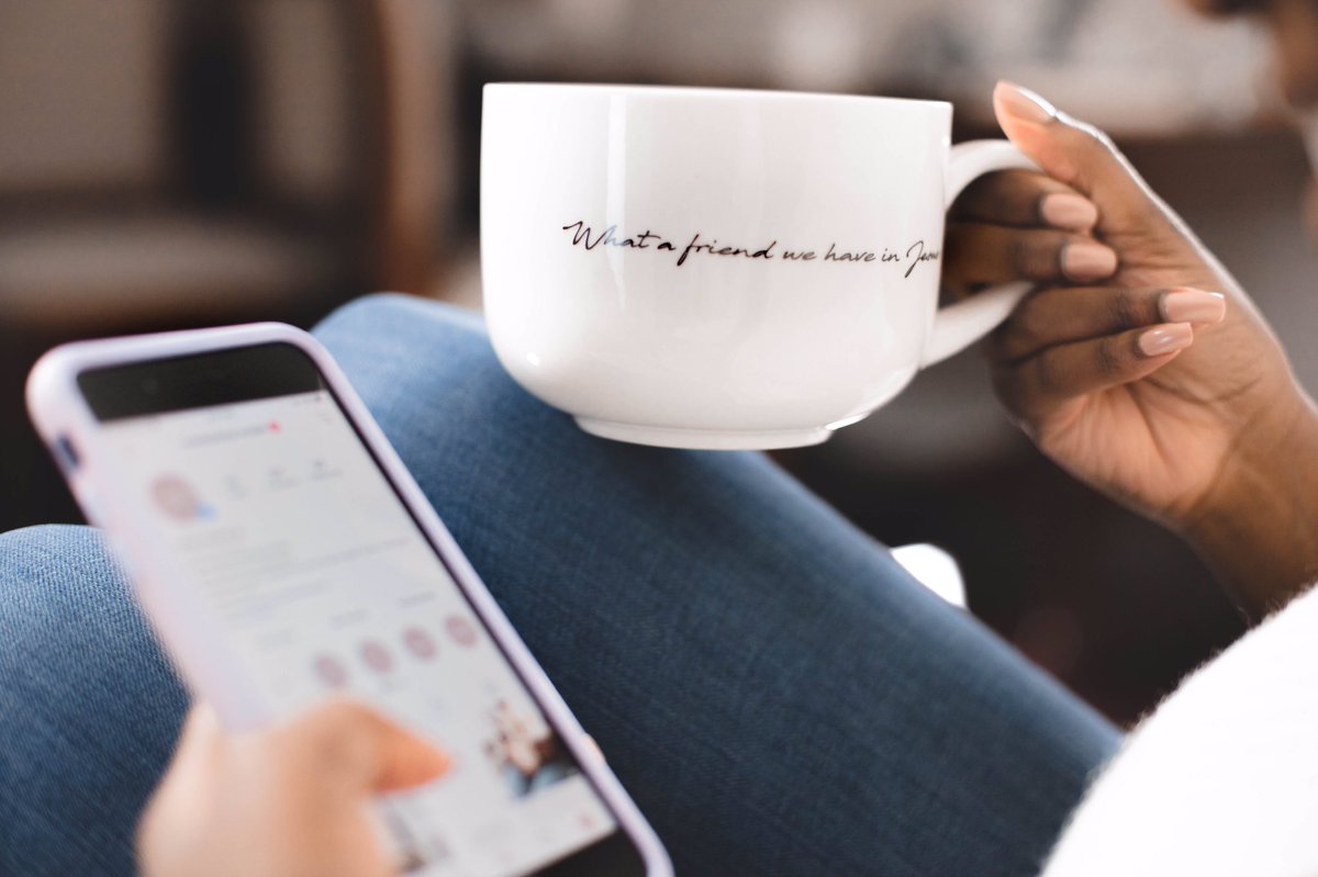 ssolace_scripts's tweet photo. Connect with us and follow us on IG: sweetsolace.scripts

+ Visit the shop to view our selection of mugs and other items:  https://t.co/JS8bwowmce 
#BlackOwnedBusiness https://t.co/XCMZWm6fED