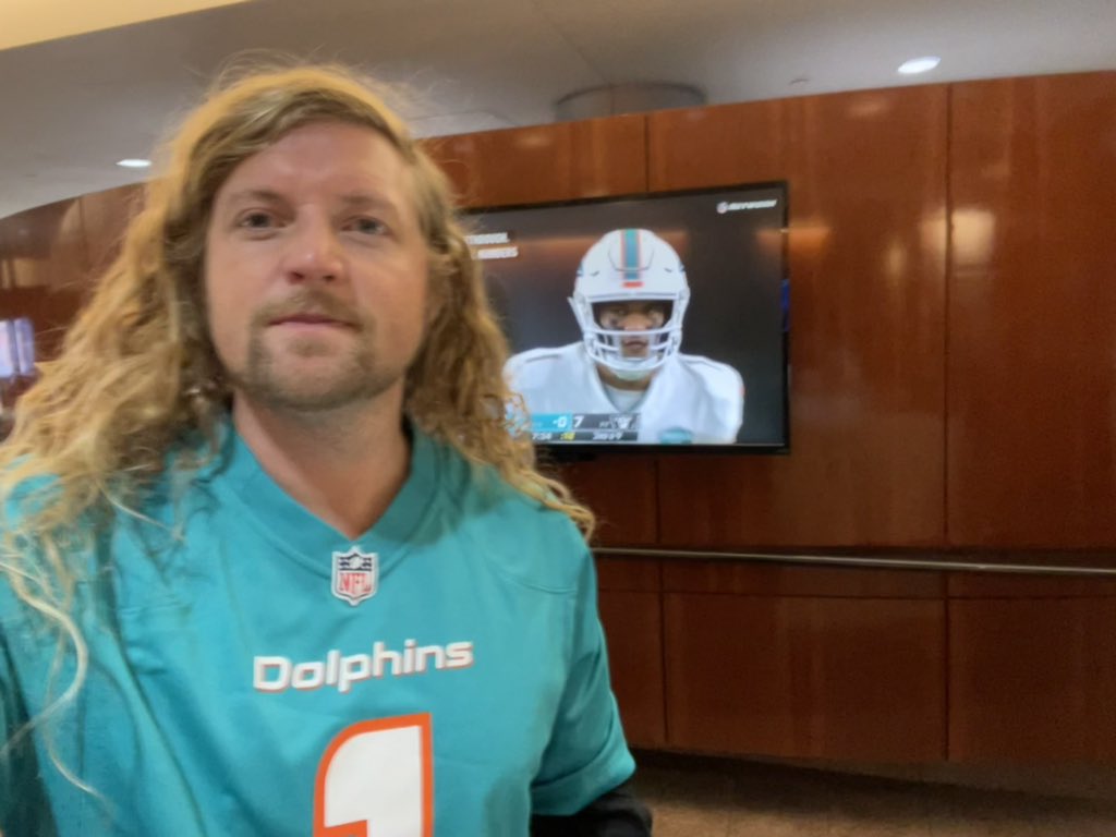 Sean Feucht tweet media