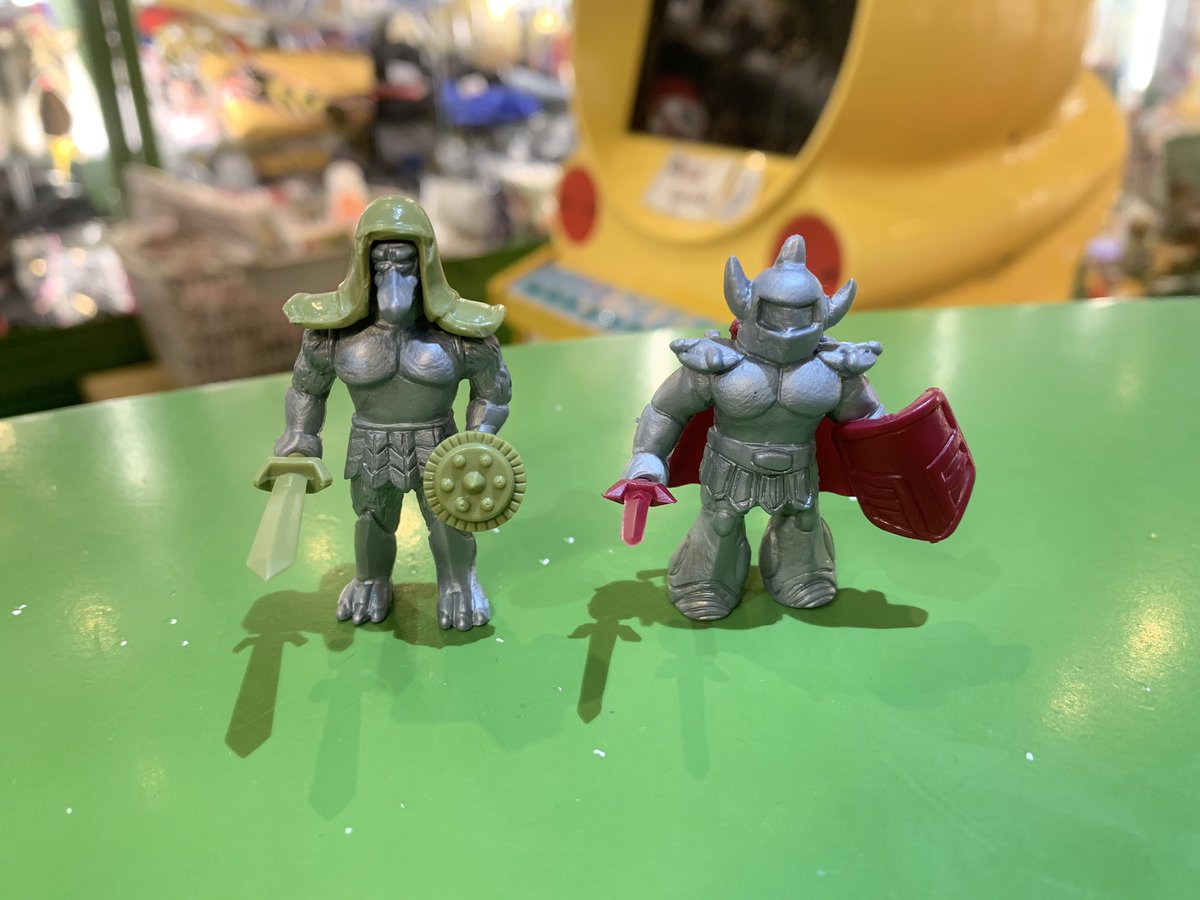 ファミコンチョコ消しゴム☆アイアンナック（彩色）/当時物/食玩