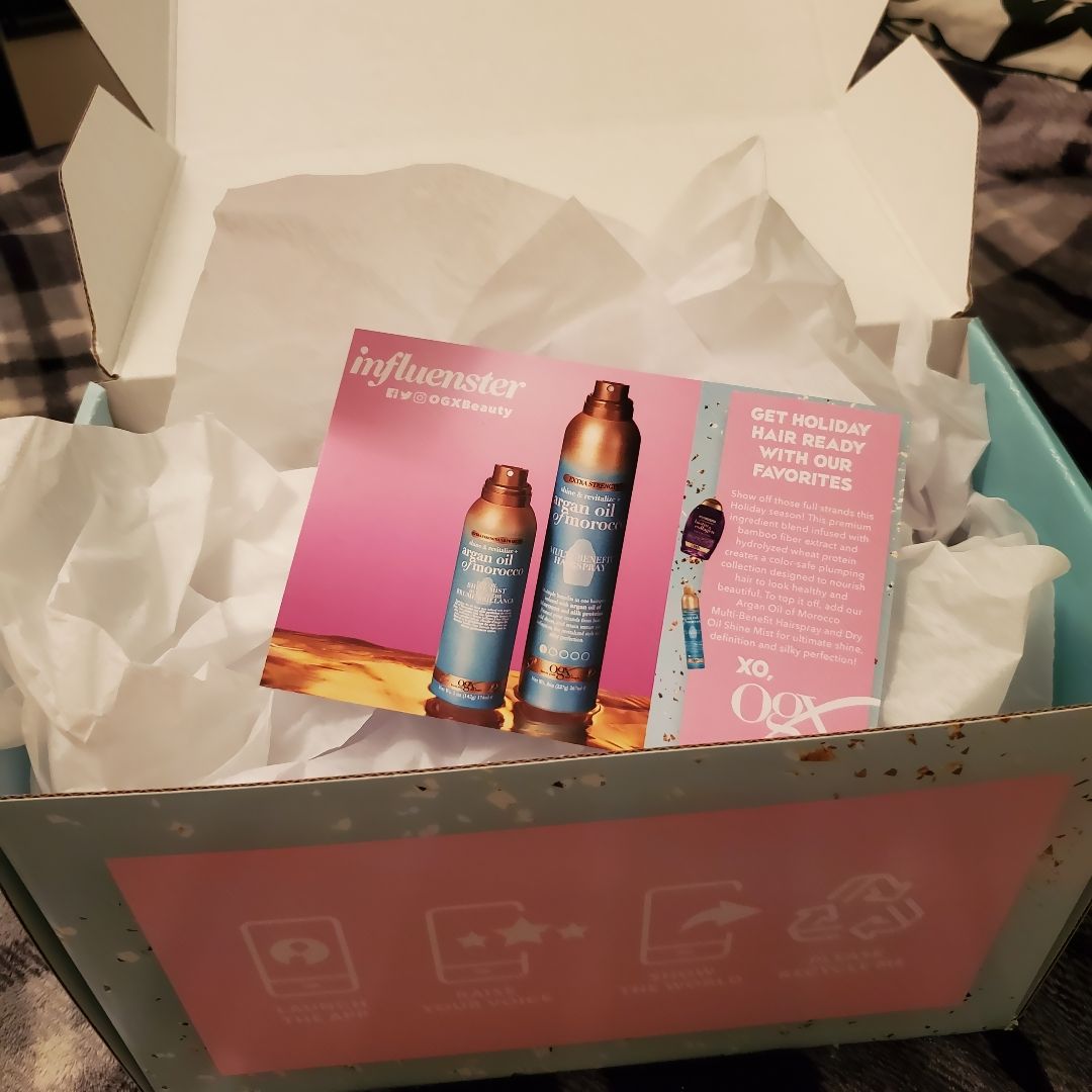 FrontDeskBS's tweet image. Excited to try my complimentary OGX Voxbox that arrived just in time for the holiday season!! 
#ogx #haircare #influenster #voxbox influenster.com/deeplink/photo…
