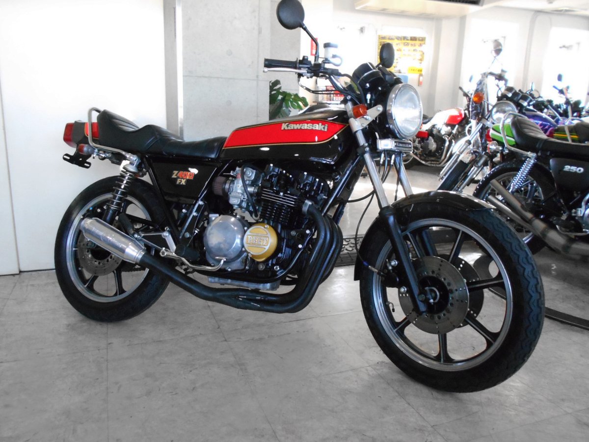 Z400FX E4B国内最終 1982 KAWASAKI Z400FX E4B Z400FXの最終型、リバイバル・モデルE4B入庫
