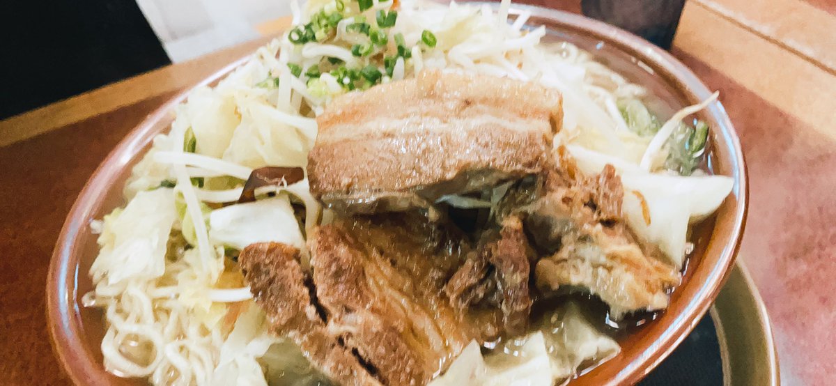 NagoPoco's tweet photo. 時間短縮要請中22時に完全撤収😊
なので、お食事メニュー強化

2.6キロ自家製ラーメン
1人で挑戦し、30分で残さずスープまで完食出来たら無料‼️🥰

完食できなかったら1,500円（税込）

6人前相当
シェアして食べる場合は、3,000円（1人前あたり500円）

とってもお得なチャレンジメニュー
挑戦者求む https://t.co/RYUCHSvpTt