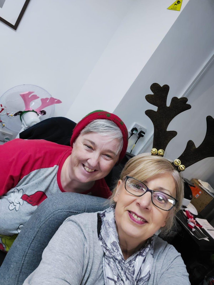 AutonomyGroup's tweet photo. We hope you all had a fantastic Christmas weekend! ๐
#santclaus #santa #christmas #christmastree #christmasdecor #caring #workingshifts #workingoverchristmas #keyworkers #supportworker #openingpresents #learningdisabilities https://t.co/cLUz3MLPE3