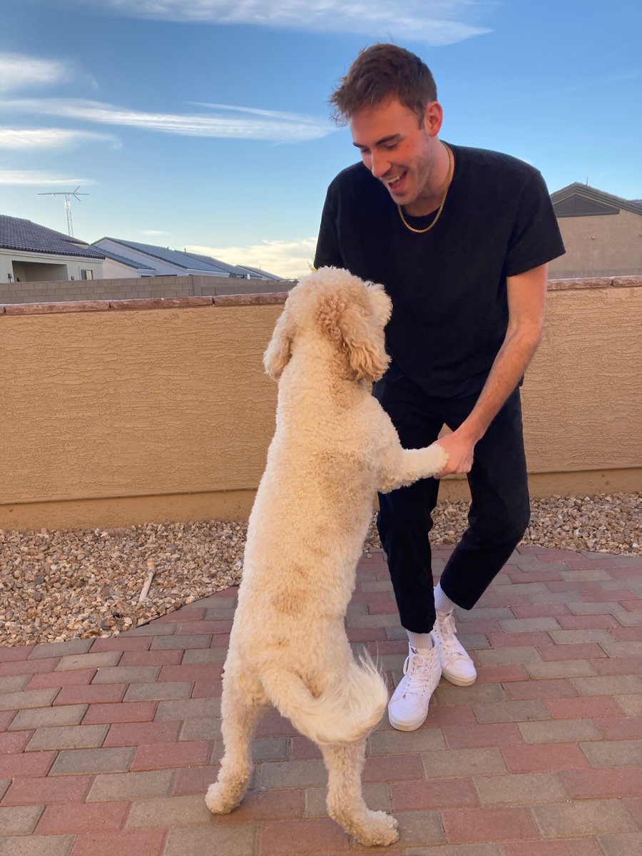 _hayitsjay_'s tweet photo. I can’t even explain how much I love this man and how amazing he makes me feel every single day https://t.co/PNirjnnN5W