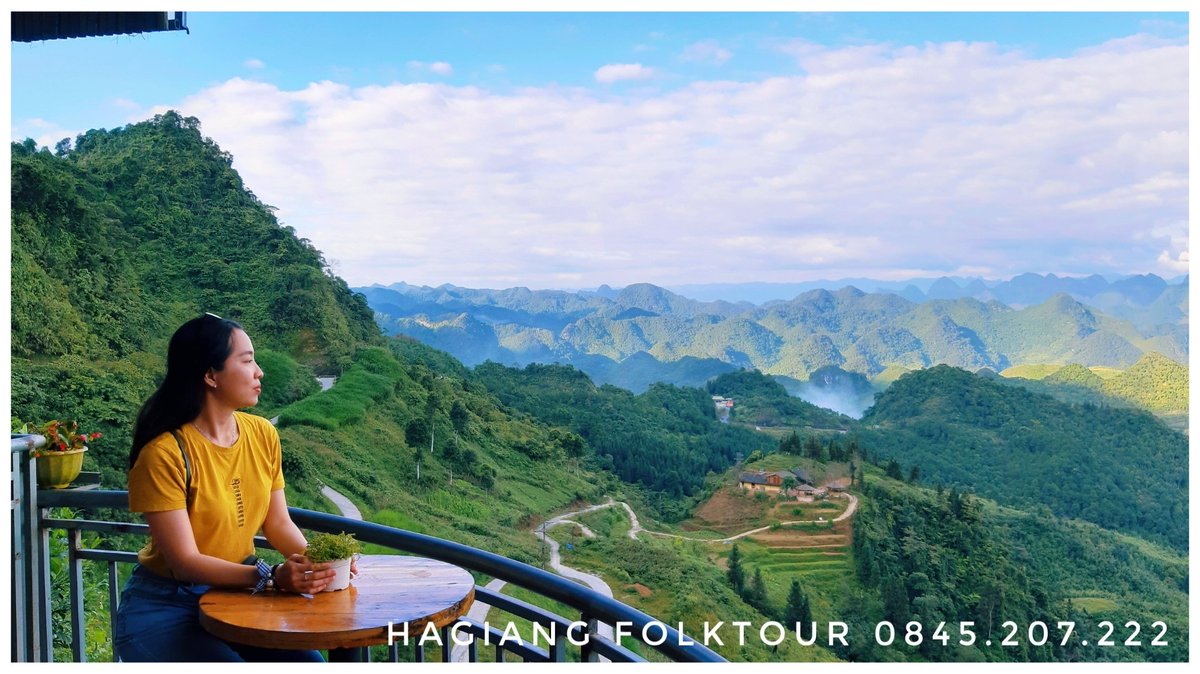 hgfolktour's tweet photo. Ngày chủ nhật cuối cùng của năm 2020. Hà Giang lúc nào cũng đẹp và thời tiết vô cùng tốt.
#Sunday #lastsunday #LastSundayof2020 #myhometown #hometown #hagiang #northernvietnam #northermostofvietnam #beautifulhagiang #checkinhagiang #hgfolktour https://t.co/1BtWSUWvXM