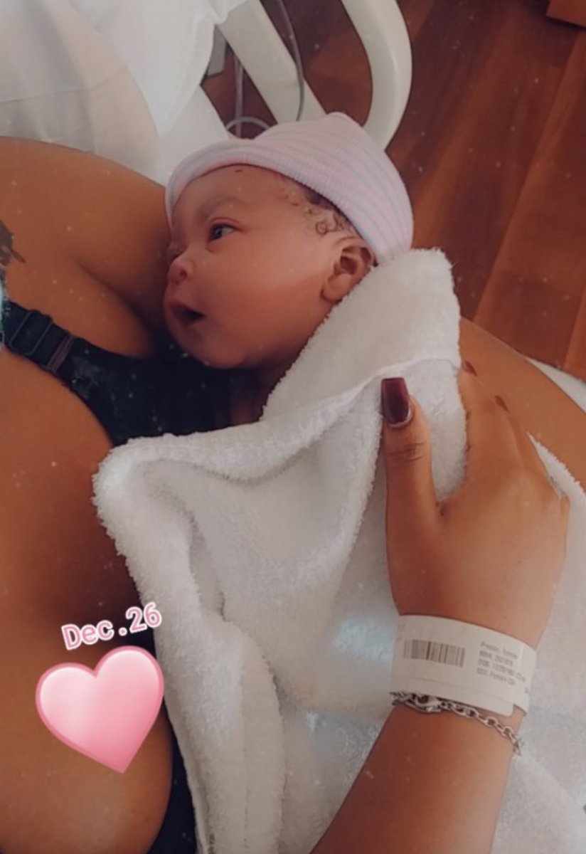 tboolashae21's tweet photo. I’ve always said from day one to expect the unexpected... and here you are 💗 

Brynlei O’Briah has made her appearance today 12/26/20 weighing 7 lbs. 9 oz. 19 3/4 inches long 👑. Overjoyed with my Christmas gift 🎁 i thank God for you! https://t.co/r2aKEWuHkL