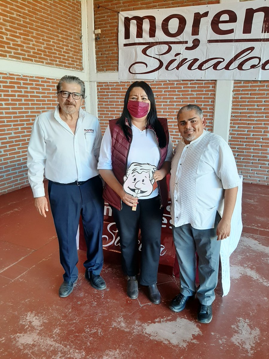 EleazarFelixVa1's tweet photo. Yo con @YadiraMarcosSin para Gobernadora de Sinaloa https://t.co/7z7ZZpPgh7