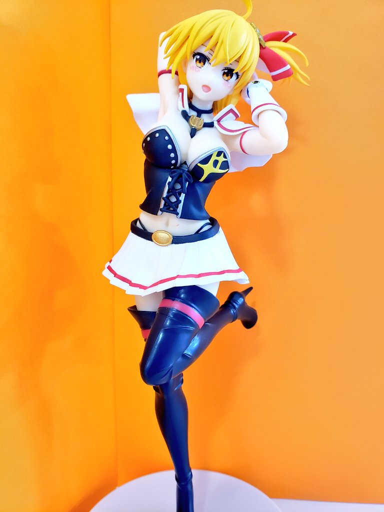 スタジオプリモ水戸店 ド級編隊エグゼロス スペシャルフィギュア 星野雲母 H Eros Wake Up Hero 愛を力にして闘え 色々な意味 で話題な作品 ド級編隊エグゼロス のメインヒロイン 星野雲母ちゃんのフィギュアです セクシーなポーズが