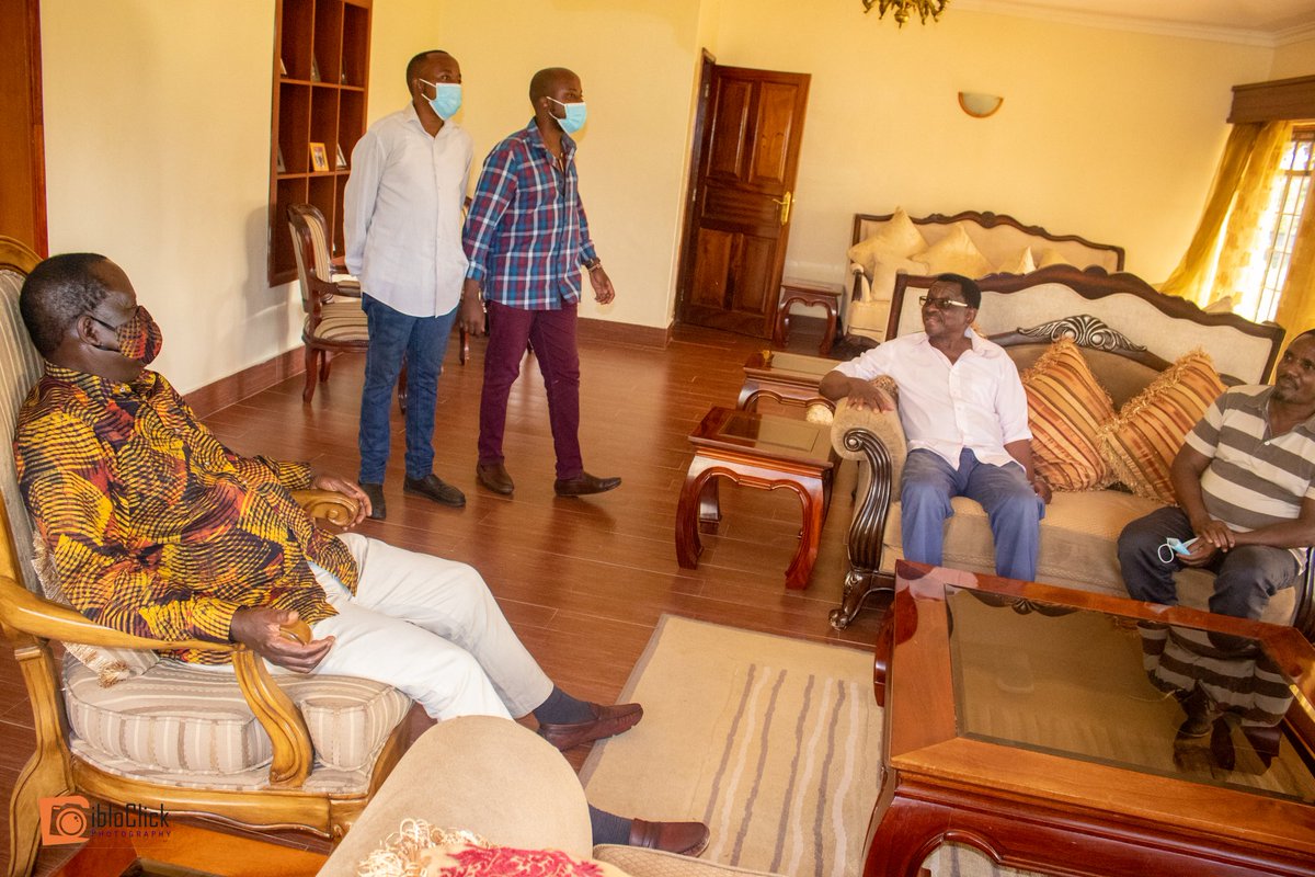 orengo_james's tweet photo. Pleased to have hosted Rt. Hon. @RailaOdinga and other dignitaries yesterday at my Ugenya home. We had a conversation of friends which brought back sweet memories of the past. https://t.co/fwQYle8lyV