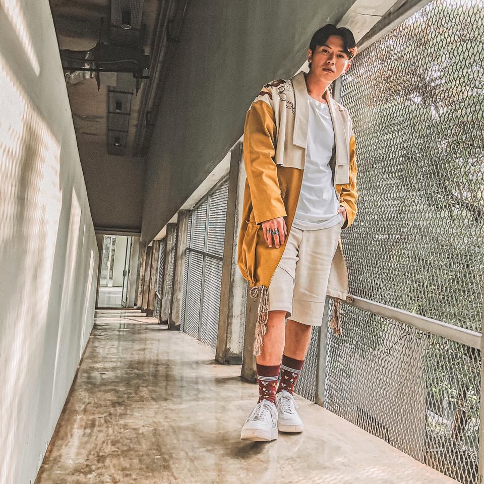 Cuusss nonton masih berlangsung sampai tanggal 31 Desember 2020 setiap jam 20.30 yaaa 🖤
.
#RafaelSMASH #RafaelTan