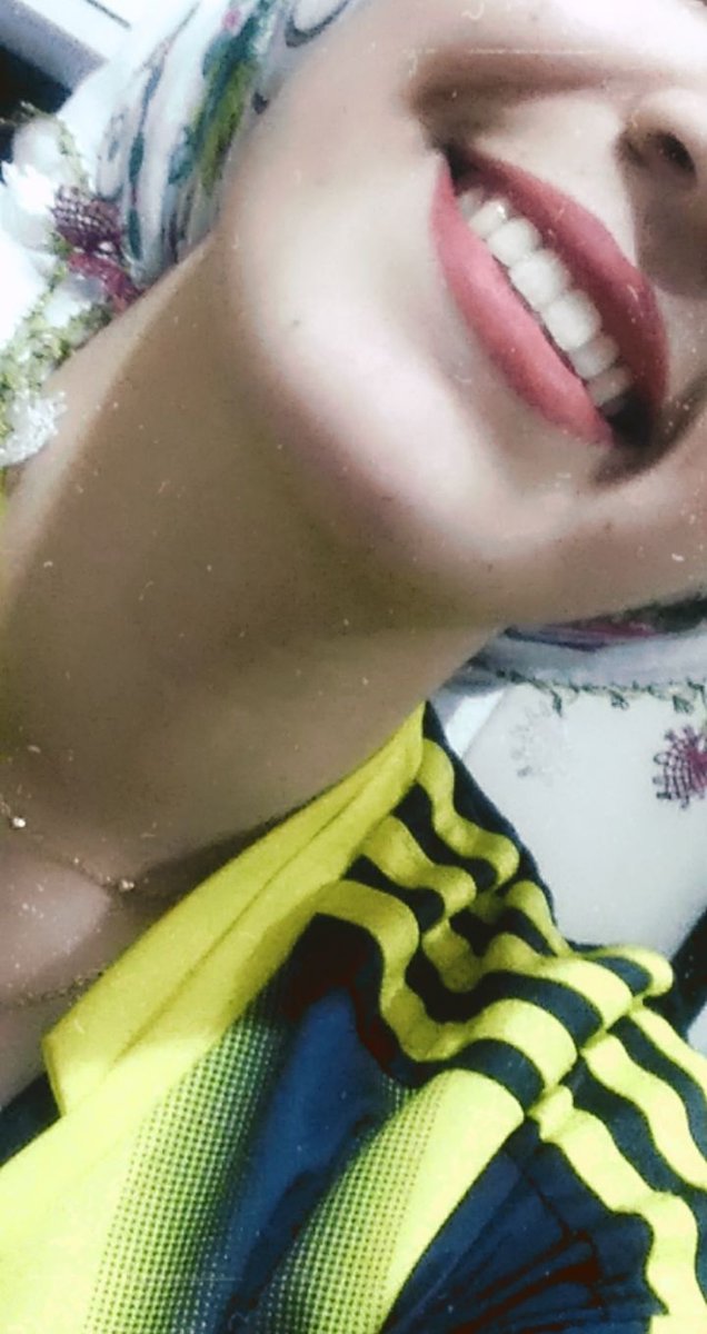 Acılara yürüyor korkmuyorum😄