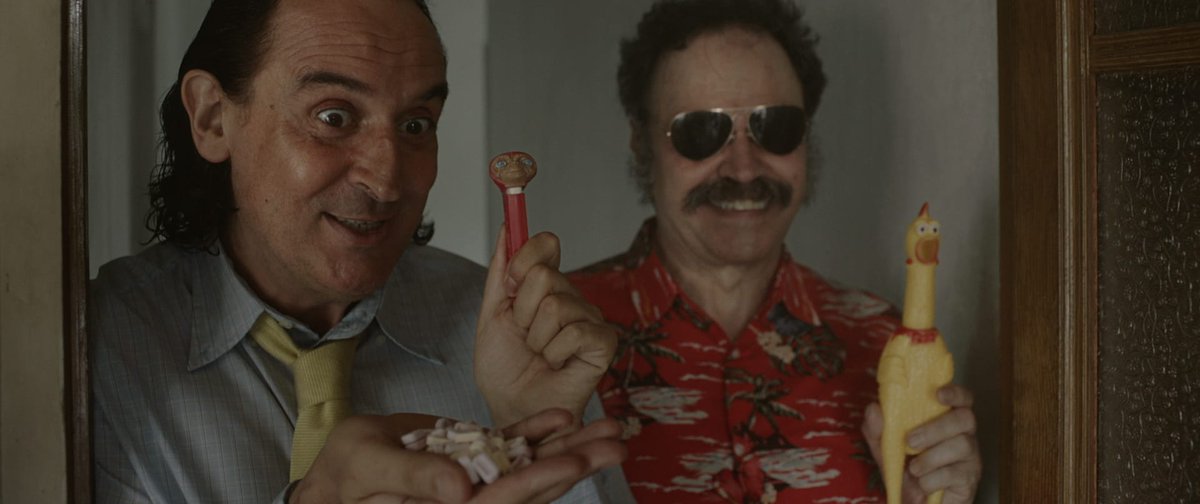 rumbofilms's tweet photo. The Party #venadotuerto
🌵💊 @taburete89
Cast: @rafacasette
Director @joan_llabata
1 AD @SergioMorci
Producers Antonio & @HugoGMolero
Partner @kbnnextmedia
Art Director: Ángela Marín
Costume @HelenaSoufi
DOP @DanielBorbujo
Color: Fran Condor
🎥🎞️
By #rumbofilms https://t.co/HslnlD3VXO