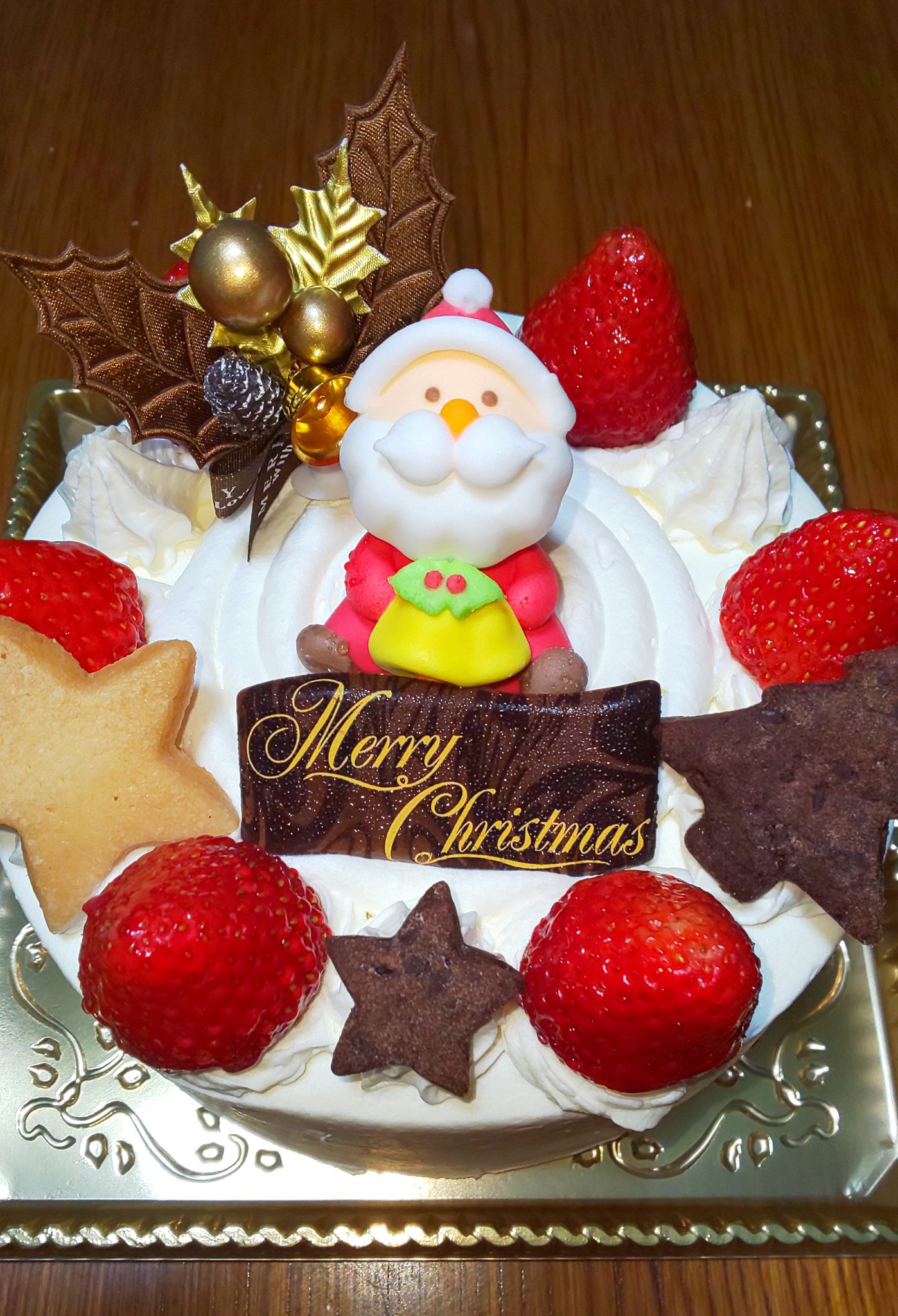 Seiko 今年のクリスマスケーキ モアヤマダ Patisserieiris イリス 誕生日 クリスマスケーキ は私の誕生日が 近いから毎年２つ トナカイのケーキは 可愛いだけでなく 9層のクリーム ムース ダックワーズ サブレなどで とても凝ってて最高でした