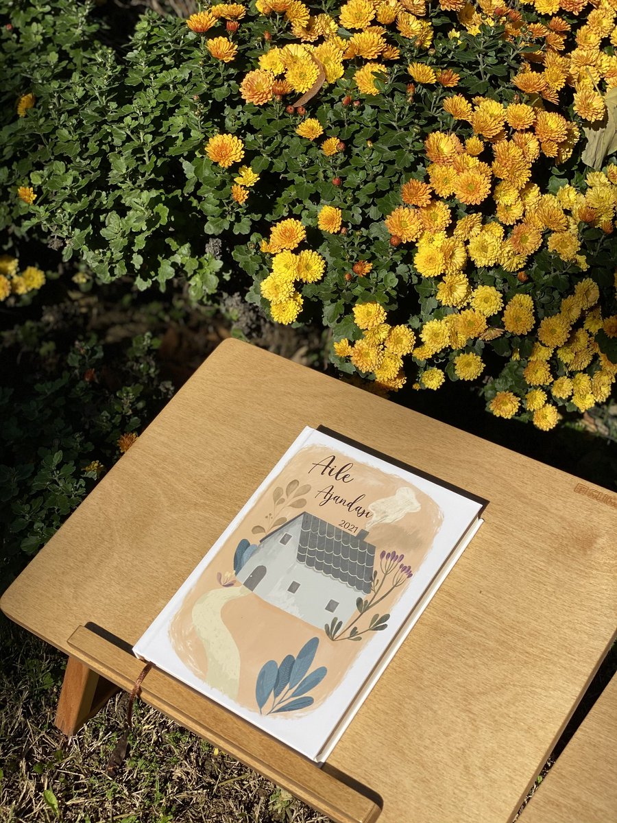 "Cenâb-ı Hak, takvâ üzere olan bir toplum istiyor. Huzurlu bir toplum, huzurlu ailelerden teşekkül eder."