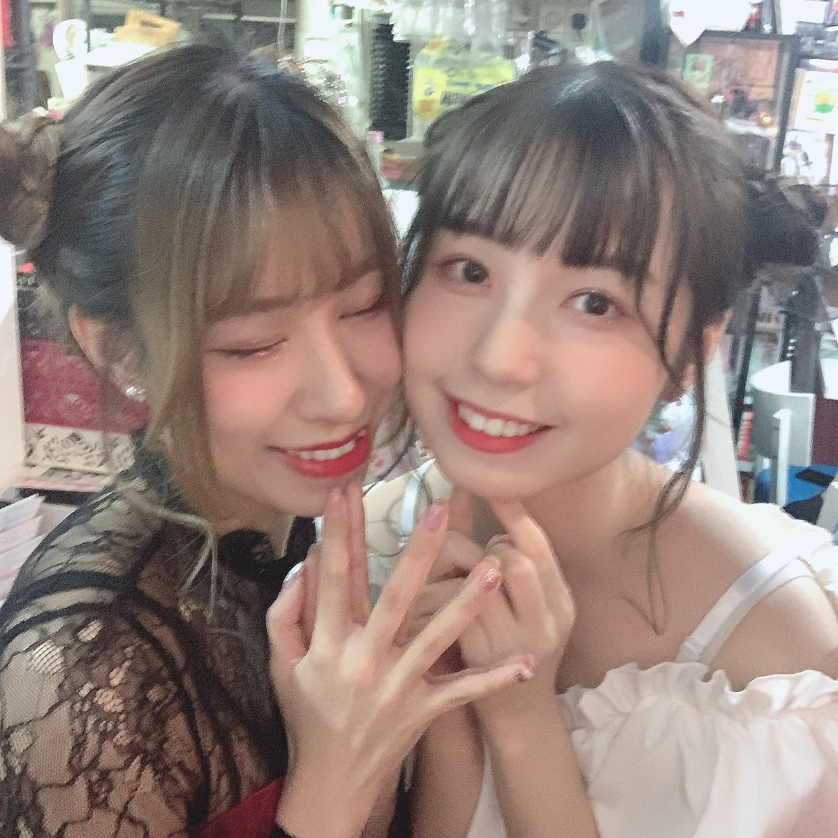 kuyumi_seishun's tweet photo. くゆすず❤💝👸👸
#くゆすず #Kuyusuzu #天使 👼 #マジ天使 #ずっと好きよ #大好き #MaidPlanet #香港 #アイドル https://t.co/b4FPB6vbJk