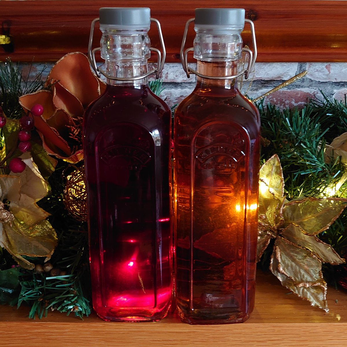 Festive winter warmers, sloe gin &amp; plum gin made with locally sourced ingredients dadfood.co.uk
#dad_food #homemade #chef #cheflife #chefsofinstagram #festive #festiveseason #gin #winter #winterwarmer #sloegin #plum #food #foodie #foodblogger #foodpics