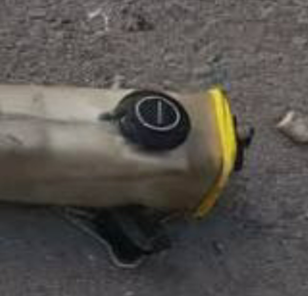 This GPS is a standard one, nothing to add... But... The location they stuck it and a certain other component gives me the creeps. It was not coincidental. Someone knows what he's doing and why. And it's safe to say they are getting more serious.