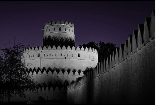 aloftalain's tweet photo. "Music is liquid architecture; architecture is frozen music" - Johann Wolfgang von Goethe.

Marvel at the architectural beauty of Al Ain's historical monuments. 

Photo by Instagram account @yahya.alblooshi https://t.co/dghk6nOSQD