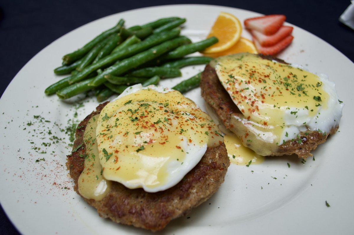 Cherokee_Grill's tweet photo. Time for brunch! 🍳🥓 https://t.co/Sc1JYaGyyq
