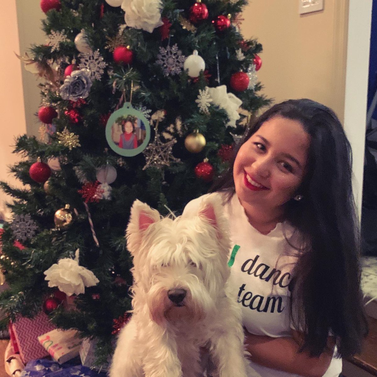 BingU_DanceTeam's tweet photo. Hope everyone is enjoying their holiday weekend! Do you know what day it is?!...🏀Teddy & Ladycat Leilani will be cheering on @binghamtonmbb at 1:00 and @binghamtonuwbb at 2:00 as they take on UMBC! Let’s Go Bearcats💚🐾 #BingPride #BUSpirit #GoBU #BUDT https://t.co/q1icsxturz