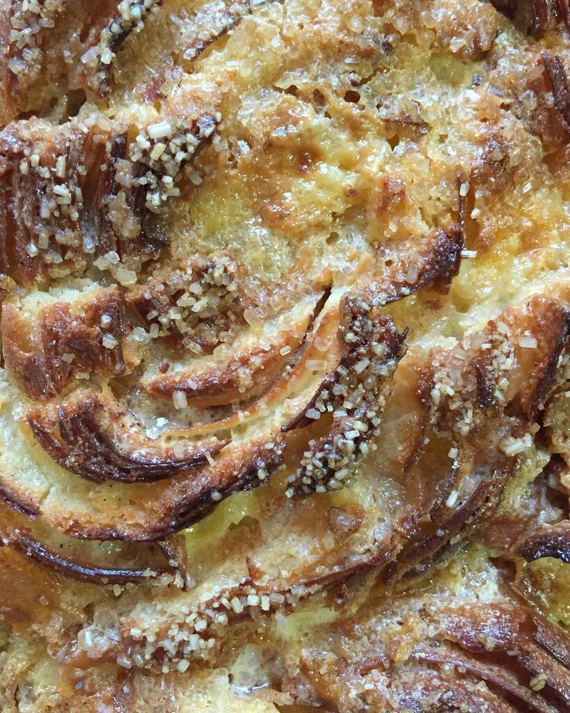 thecopperspoon's tweet photo. We have made our bread and butter pudding with da Bara Cinnamon buns & Trewithin cream DM if you would like one xx
.
.
#marazion #breadandbutterpudding #cinnamonbuns #cream #britishpudding #comfortfood #cornwallfoodanddrink #whatsforpudding https://t.co/lU69bUInUy https://t.co/ikzTqGUQVn
