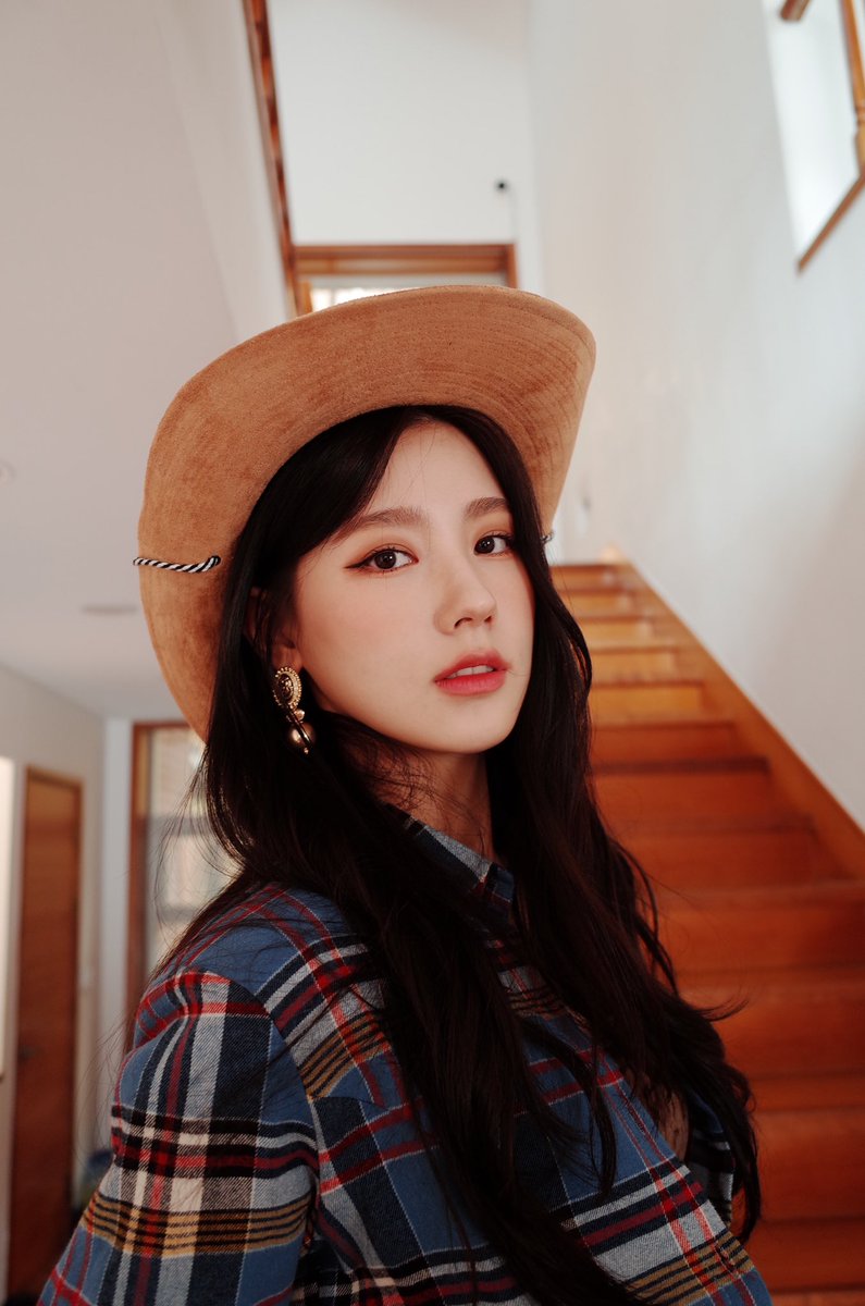 i-dle (아이들) tweet media