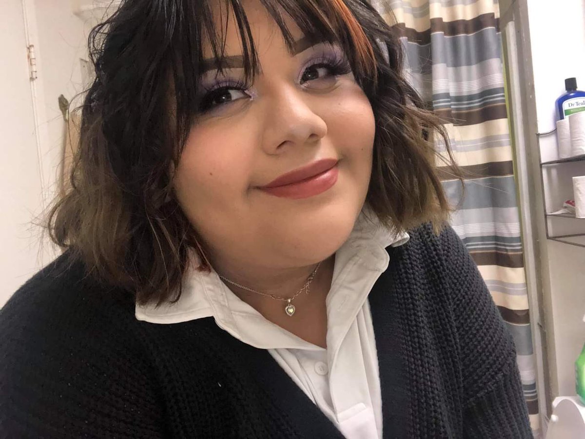 iamnotesme's tweet image. She kinda cute