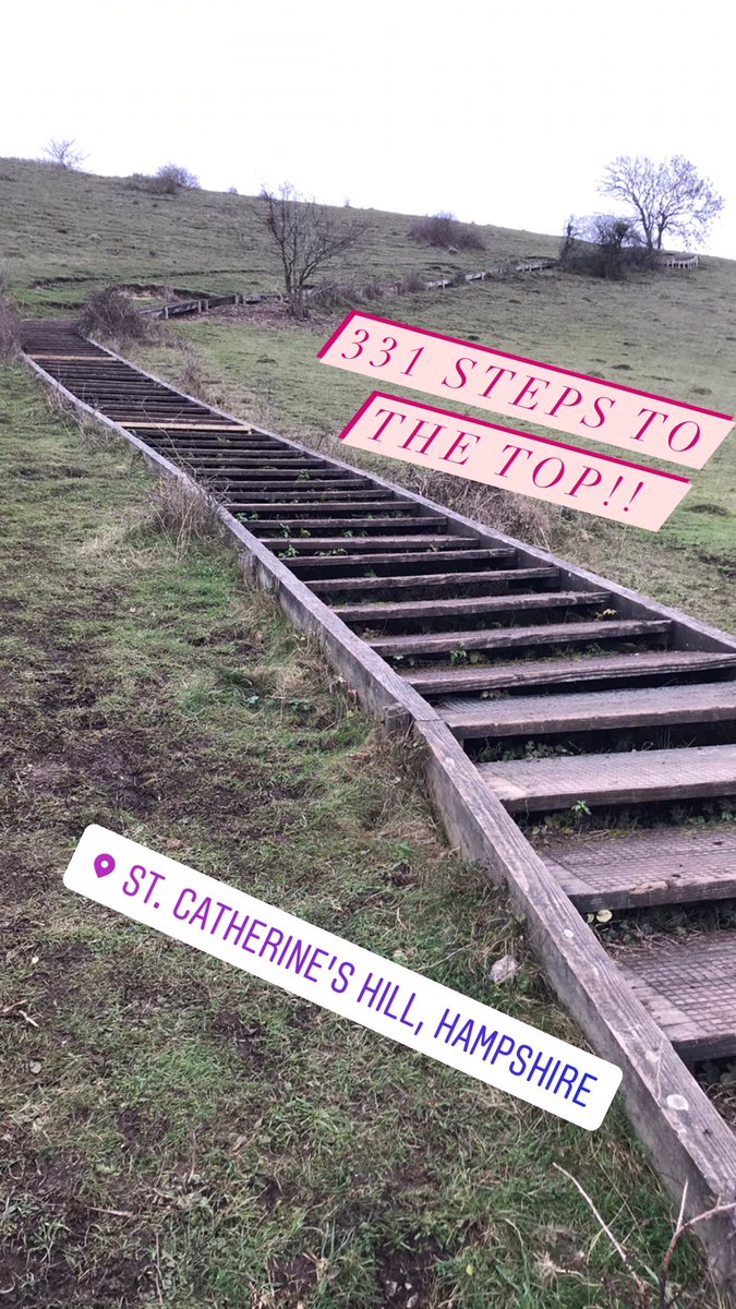 winchfm's tweet image. Burning #Christmas #calories