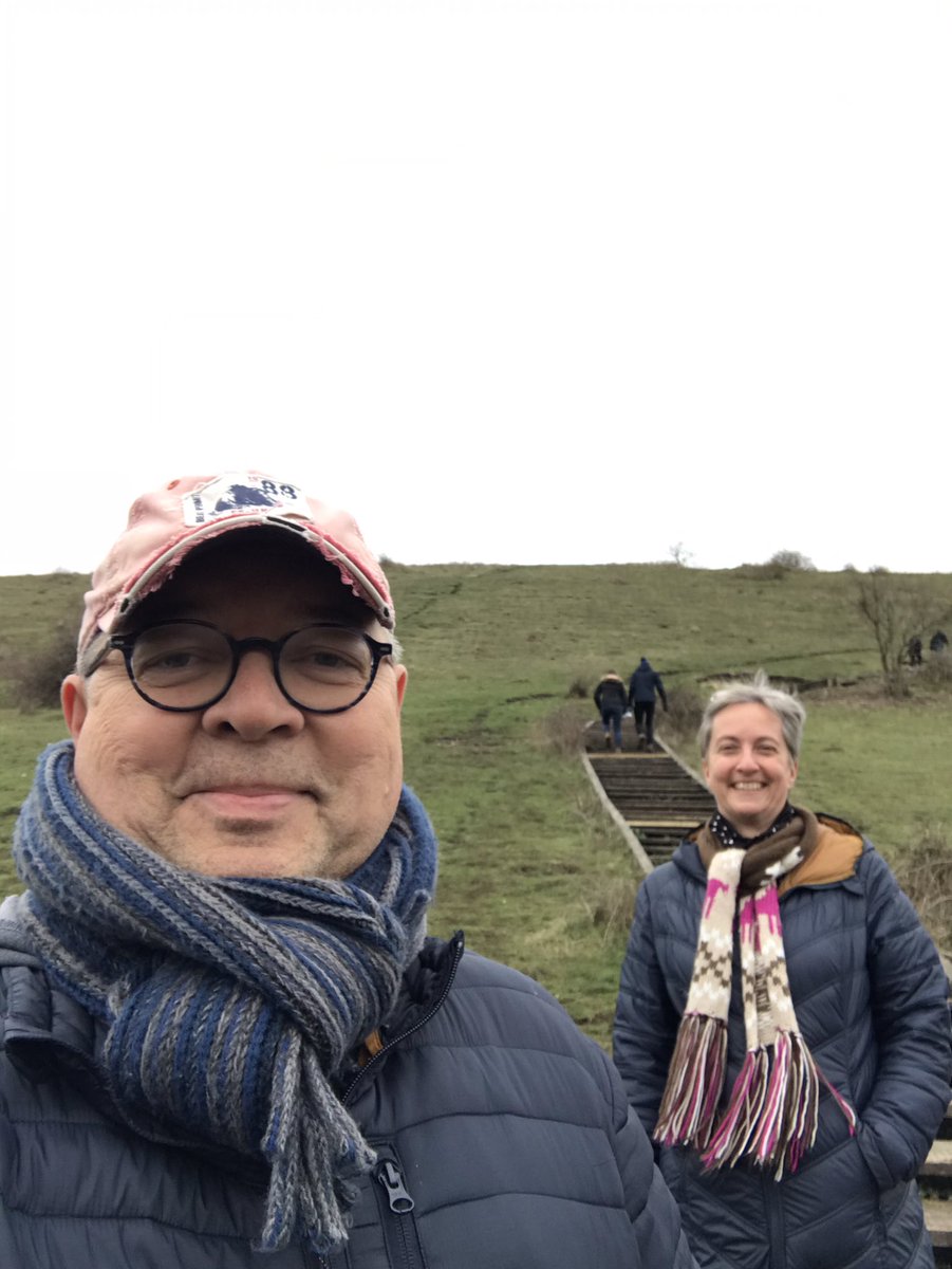 winchfm's tweet image. Burning #Christmas #calories