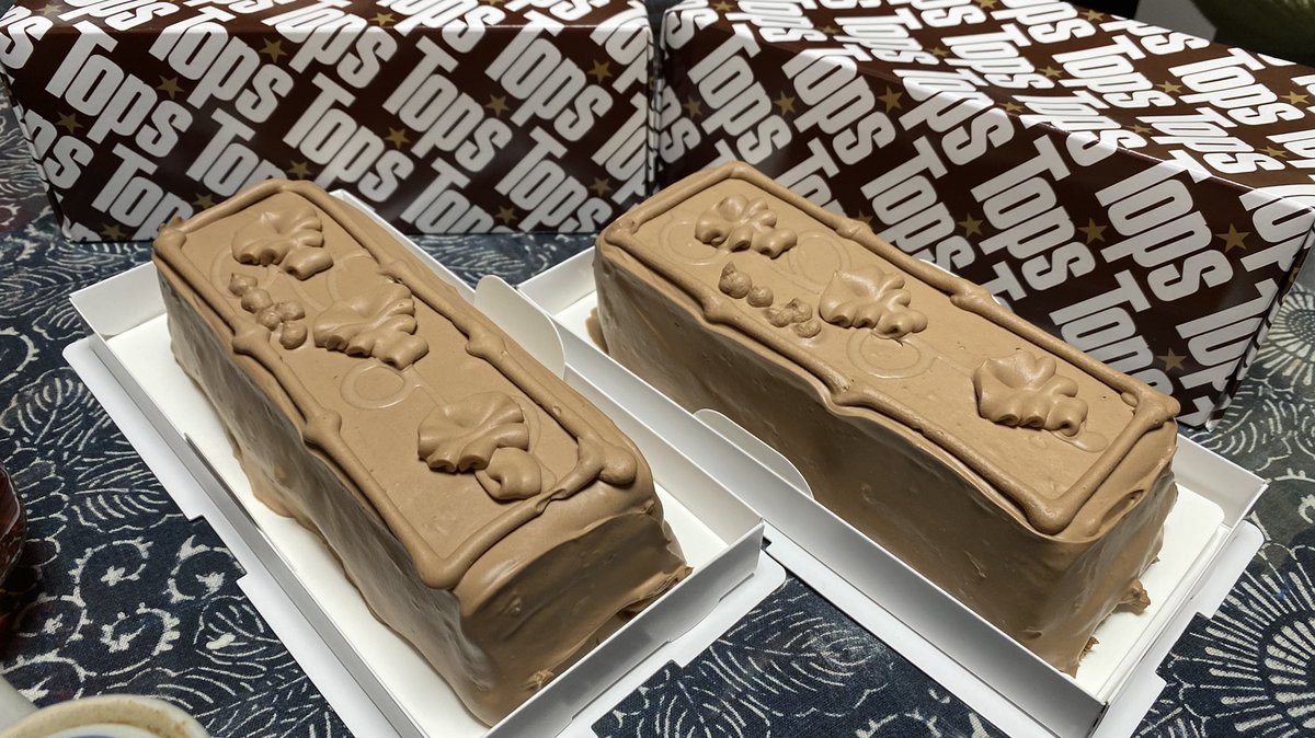 いぬのきもちr1250gs 今日は家族で食事会 ブリしゃぶ ブリ大根 甘海老 デザートはトップスのケーキ トップスは名古屋駅の高島屋で以前買えたけど閉店したのでレア感ある