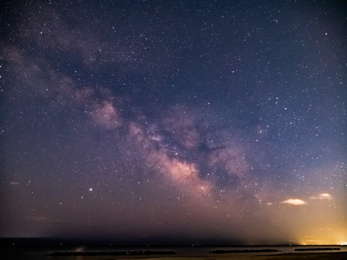 #2020年を写真で振り返る 3月下旬 太平洋から昇る夏の天の川木星火星土星が左下に写っている火星は10月の地球への準大接近まで星空を大移動木星と土星は12月の超大接近までじわじわと距離を詰めていく
