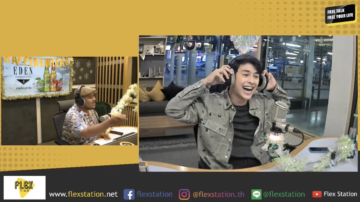 MSriwan's tweet photo. [LIVE] FLEX TALK with Mariew #คลาน https://t.co/g2eeWYuglS ผ่าน @YouTube
โปรโมตเพลงก็ฮาๆทั้งรายการเลยค่ะ
#คลาน #MARIEW #LOVEiS เพราะจัง🎉
#ชอบๆ🥳#FLEXTALK #FLEXSTATION 
Ps.ตามไปดูClipย้อนหลังได้นะคะ🎄🎅🏻☃️ https://t.co/TlazFM6hfj