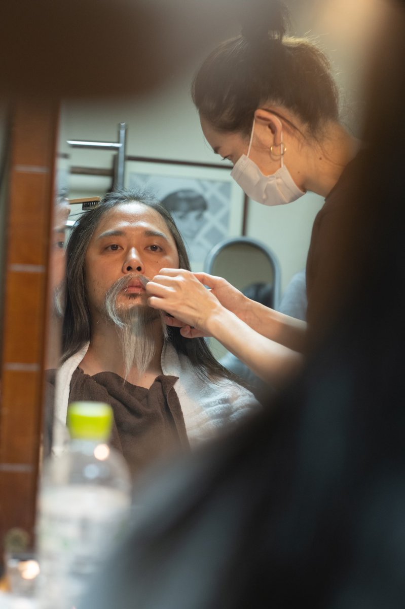 シュガー シュガー בטוויטר 未公開画像 サカナクションの音楽実験番組 シュガー シュガー ヘアメイクや衣装も見所でした 今回は 楽器仙人 と モーニングルーティン の変身風景をどうぞ ヘアメイクは根本亜沙美さん 衣装は三田真一さんです