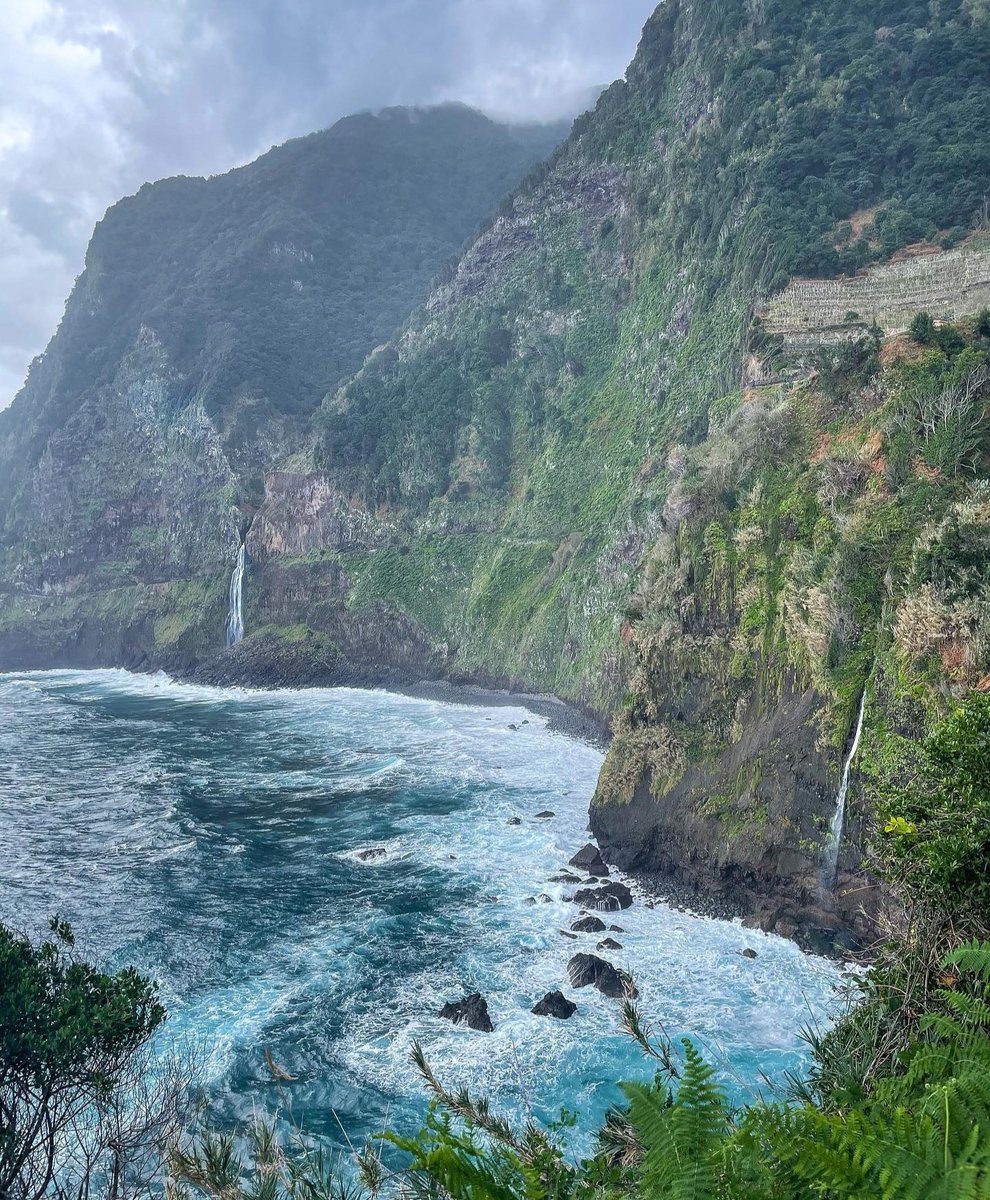 Rhysjjenkinson's tweet photo. Had the best time exploring Porto Santo and Madeira with @AliceCruse_ would compare it to Samoa, but only 4 hours away! beautiful. https://t.co/eRXS5DyyKK