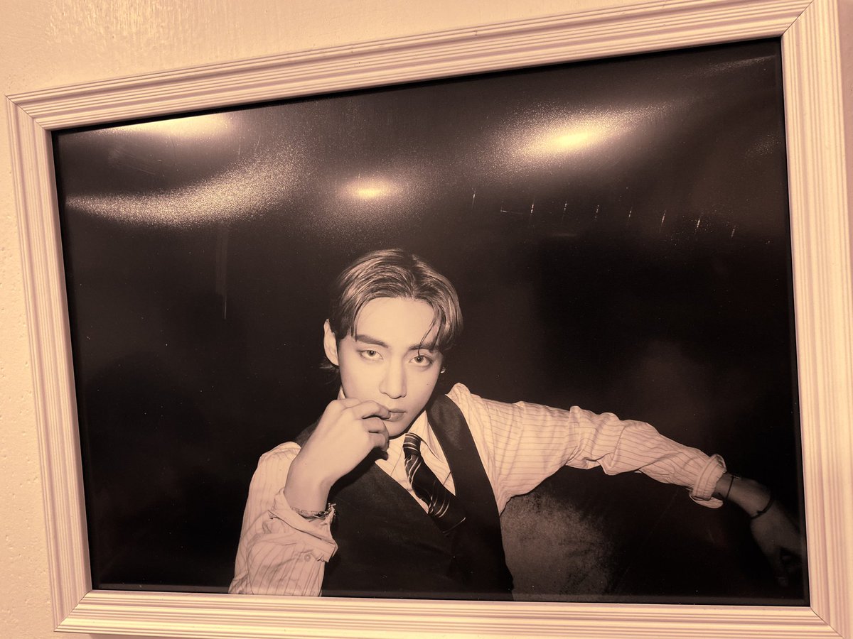 BorahaeMyTae's tweet photo. เพราะทุกรูปในงานดีมากจริงๆ เลยลงไว้หลายรูป
อยากเก็บไว้เป็นอีกหนึ่งความทรงจำที่ดีในปีนี้ และอยากให้คนที่เข้ามาในแทก #Absolute_VDAY ได้เห็นทุกความดีงาม ที่เจ้าของโปรเจค@Monkeymhok ตั้งใจมอบให้คิมแทฮยอง https://t.co/Ifu7Pqk0sn
