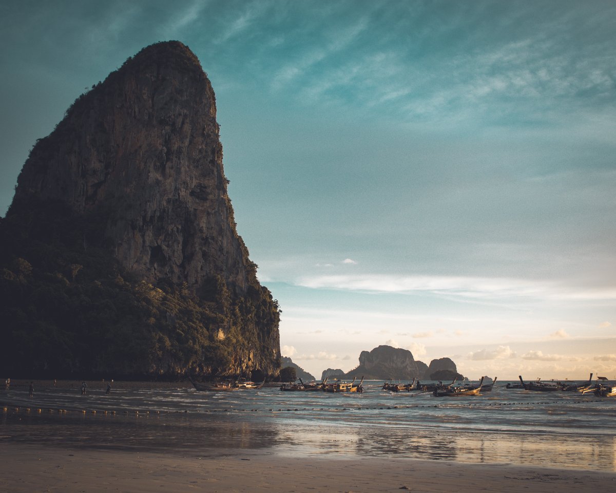 alvserranopics's tweet photo. Railay Beach, Thailand https://t.co/LLjDXdsZBf