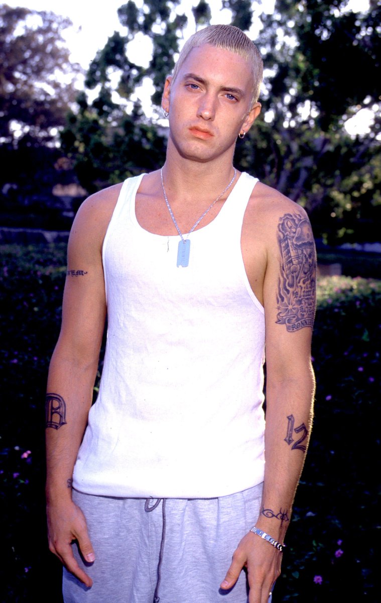 Thread By Olslowboy How Eminem And His Style Has Changed From 2000 To 2020 Thread
