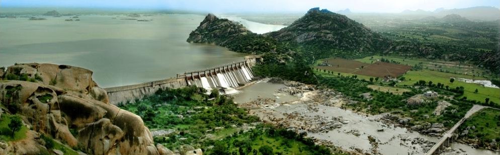 Maharaja Umaid Singh built Umaid Sagar in 1930. In 1944, laid down the foundation of Jawai Bandh and it completed in 1957. It is the biggest dam in western Rajasthan. Maharaja is still remembered by people of  #Marwar. As the song goes "मारवाड़ी राजा बँधो ज़ोर बँधायो सा"