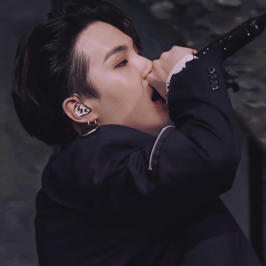 201010 yoongi - a thread because that was a cultural reset