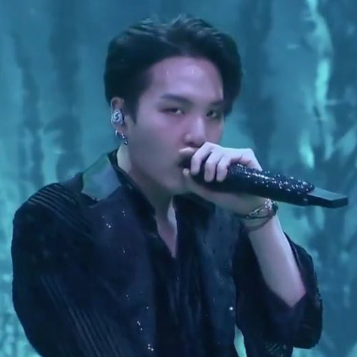 201010 yoongi - a thread because that was a cultural reset