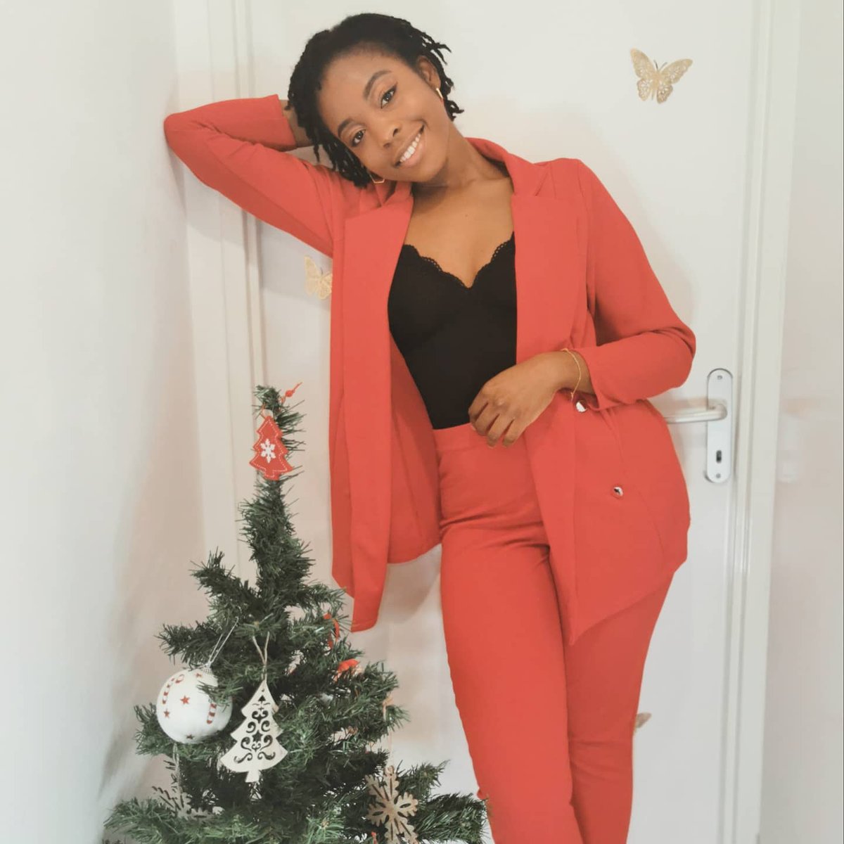 Line Petrova (line_petrova) Twitter