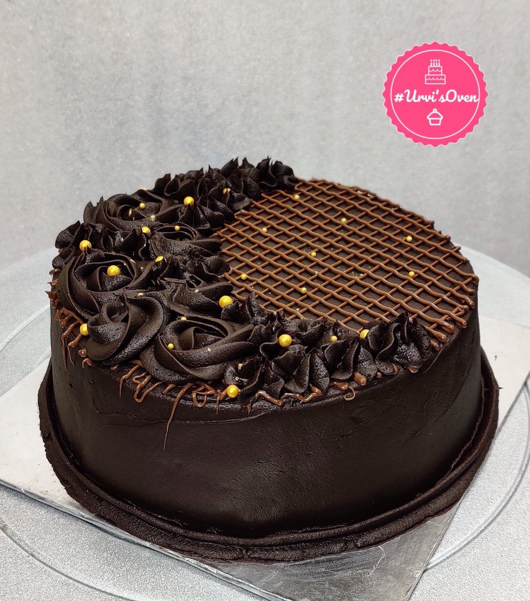 Another chocolate truffle cake ❤️
#LoveToBake