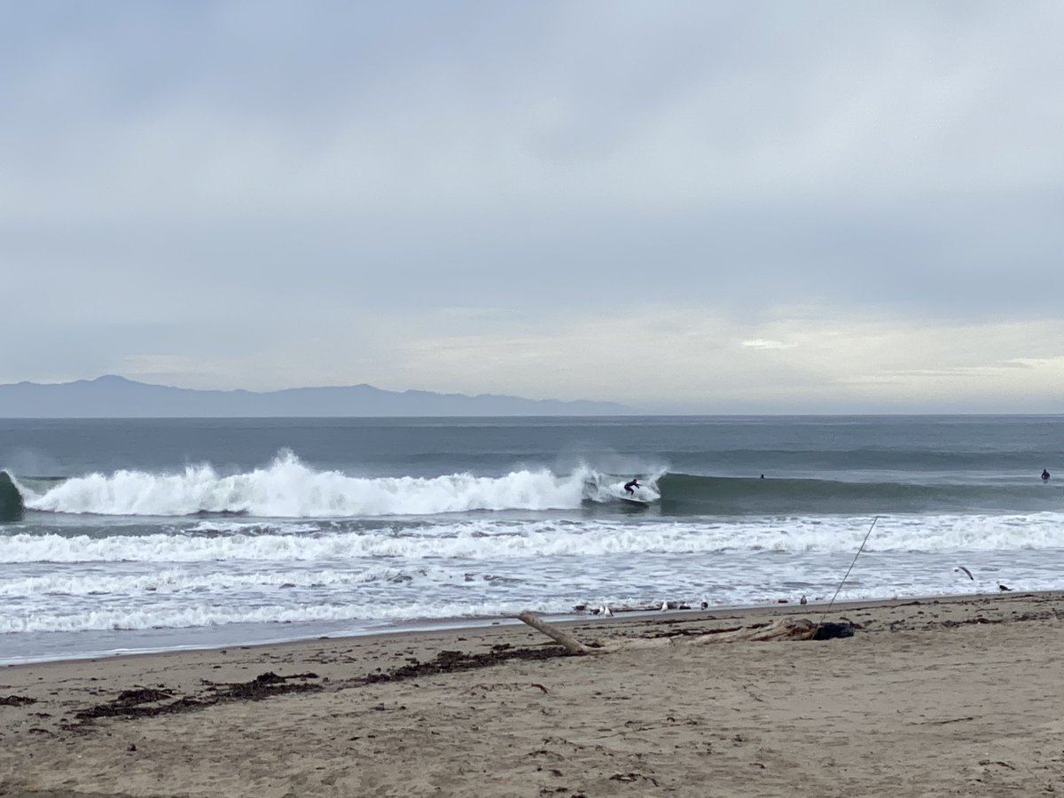 VCWalk17's tweet photo. #SurfsUp it’s a bit ☁️ but when swell rolls in you got to #ChargeEm 🏄♂️ https://t.co/suqarv8Gqi