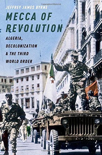 4- Politique étrangère : La place de l'Algérie dans le mondeBoumediène poursuit la politique de Ben Bella, dans les années 60 et 70, Alger est surnommée la Mecque des Révolutionnaires. Elle soutient plusieurs mouvements anticolonialistes et anti impérialistes.