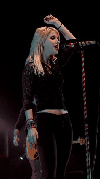 HAPPY BIRTHDAY HAYLEY WILLIAMS 