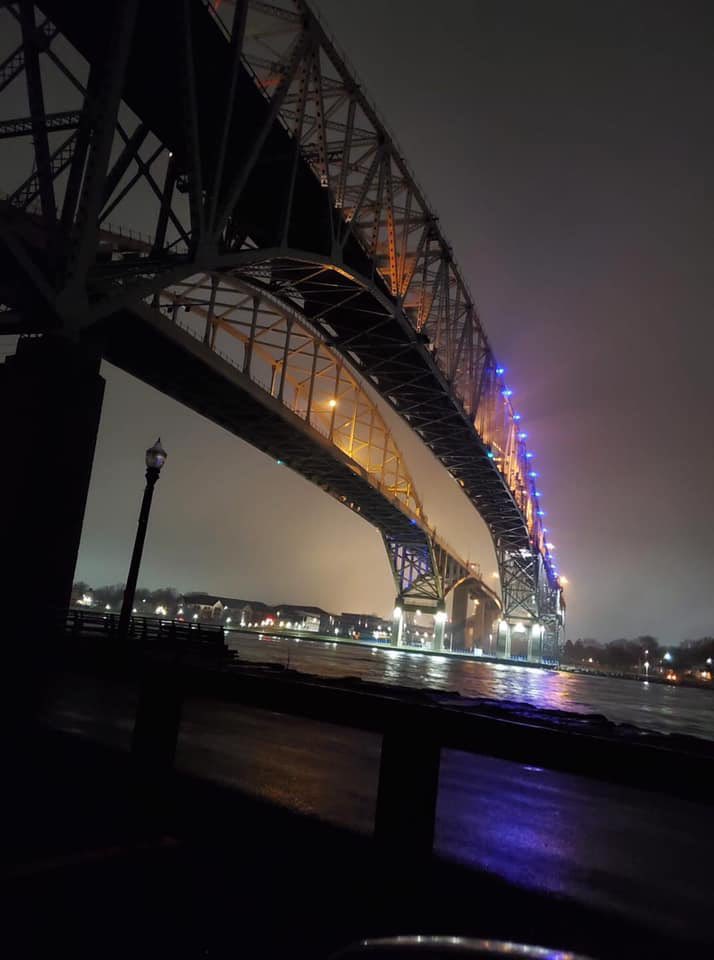 FittyKV's tweet photo. Today’s painting project. This was a labour of love.
#painting #bluewaterbridges #viewfromcanada #helloUSA https://t.co/eh3t08JoJO