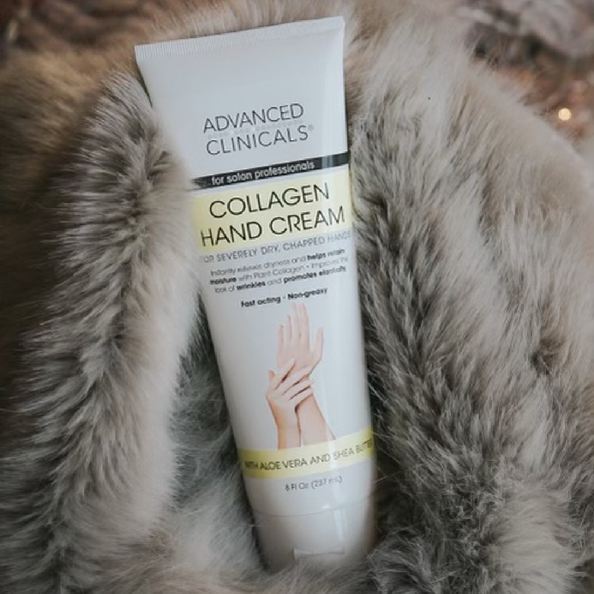 AClinicals's tweet photo. We’d just like to take a moment to thank our Collagen Hand Cream for saving our digits this year. Head to the link below to shop this $10 must-have and give your hands the relief they deserve: https://t.co/seSYtokBfk https://t.co/w9piVsfMwR