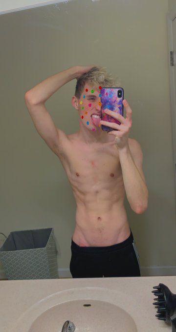 &ldquo;Like&rdquo; if you see it 😈👅 https://t.co/QzrFzIpGJU