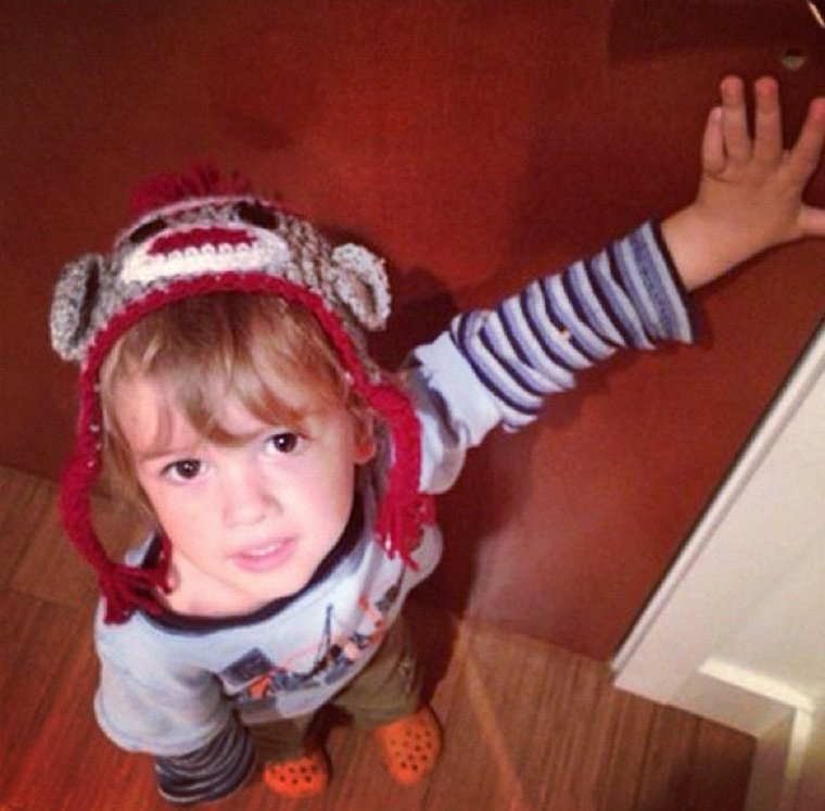 Misha Collins as his kids Maison and West  - a thread