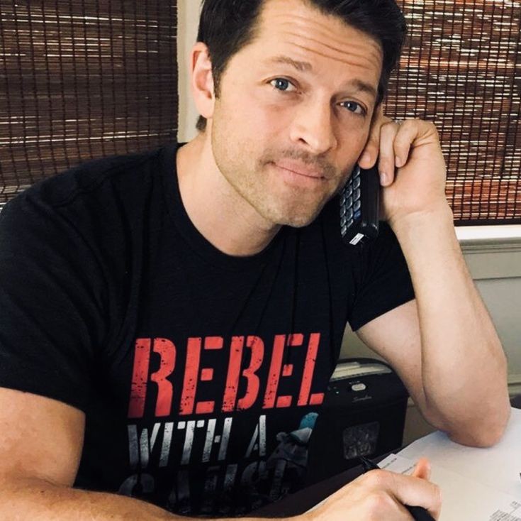 Misha Collins as his kids Maison and West  - a thread